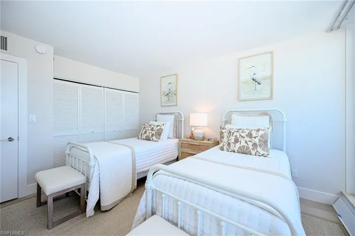 Guest bedroom
