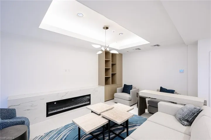 Surfsedge Social room