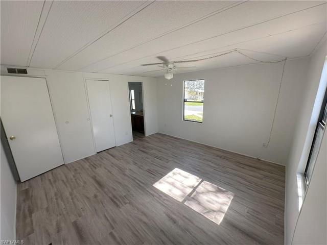 7606  Peyraud  DR, North Fort Myers, FL 33917
