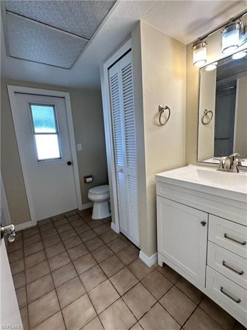 2nd bathroom leads out to the pool area