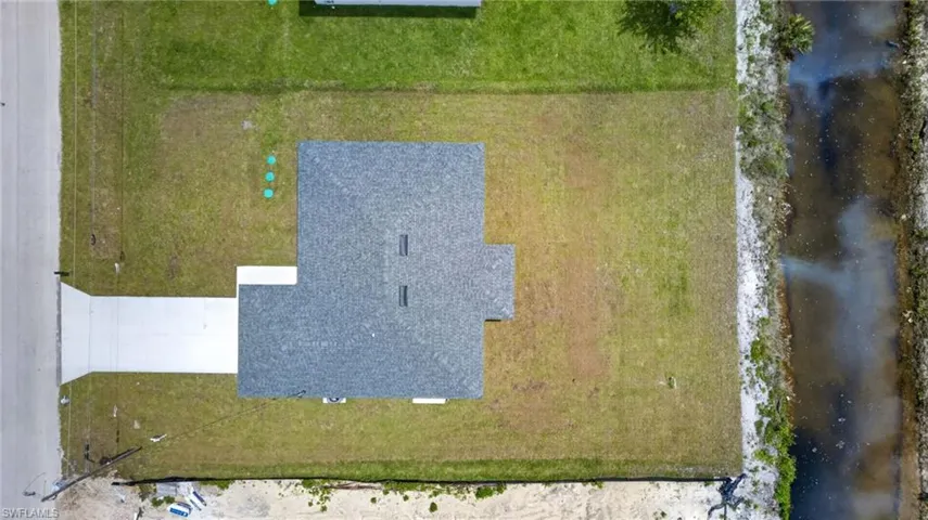 702 Carbon St E, Lehigh Acres, Florida 33974