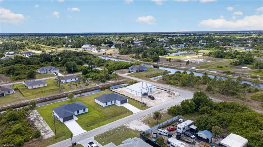 702 Carbon St E, Lehigh Acres, Florida 33974