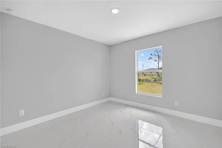 702 Carbon St E, Lehigh Acres, Florida 33974