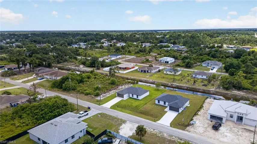 702 Carbon St E, Lehigh Acres, Florida 33974