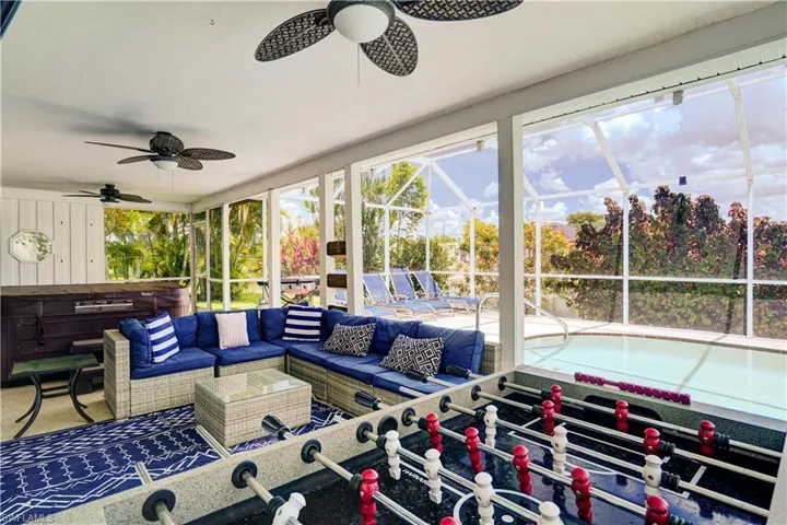 601 23rd Ave, Cape Coral, Florida 33990