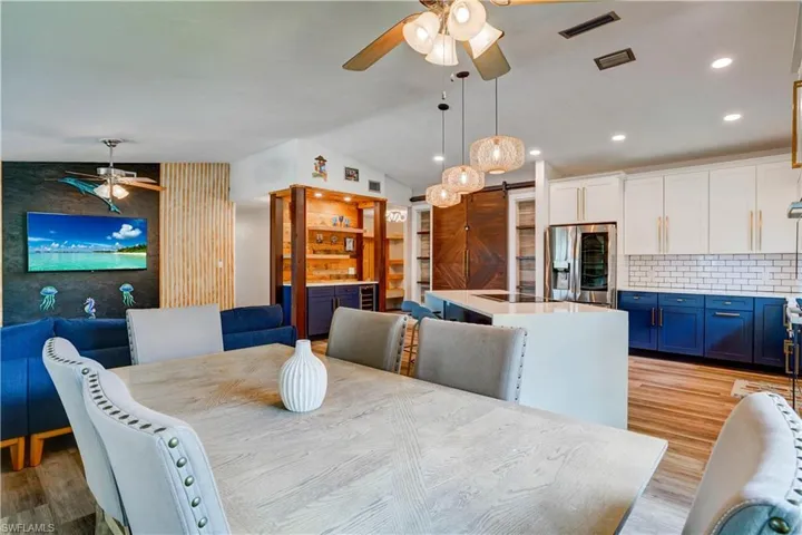601 23rd Ave, Cape Coral, Florida 33990