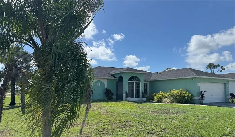 2311  El Dorado N BLVD, Cape Coral, FL 33993