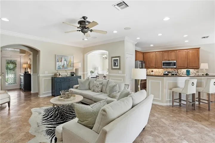 9918 Via San Marco Loop, Fort Myers, Florida 33905