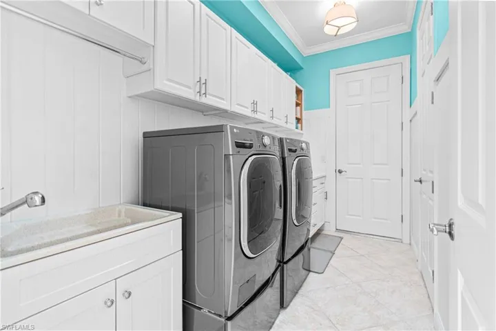 AMAZING LG DRIVE FRONT LOAD WASHER & DRYER PLUS LAUNDRY TUB & 6 UPPER CABINETS & 8 DRAWER LOWER CABINET WITH QUARTZ COUNTERTOP!