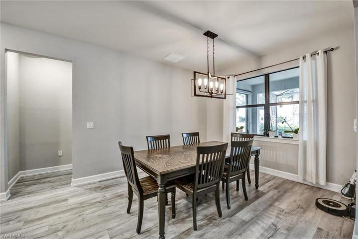 2100 Parson ST, NAPLES FL 34120