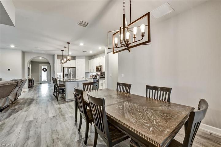 2100 Parson ST, NAPLES FL 34120