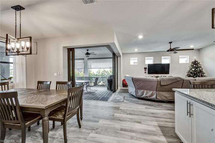 2100 Parson ST, NAPLES FL 34120