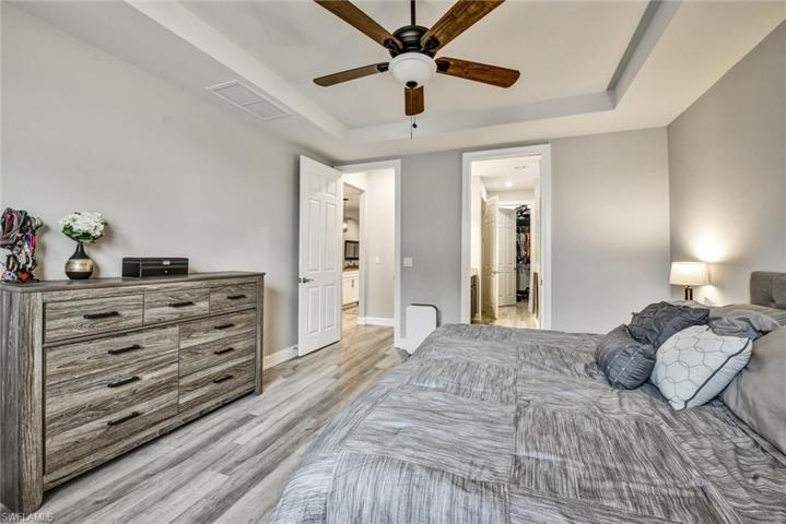 2100 Parson ST, NAPLES FL 34120