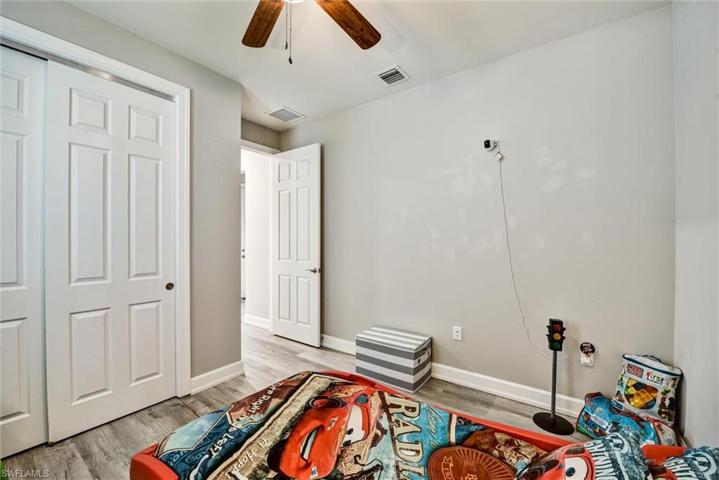 2100 Parson ST, NAPLES FL 34120
