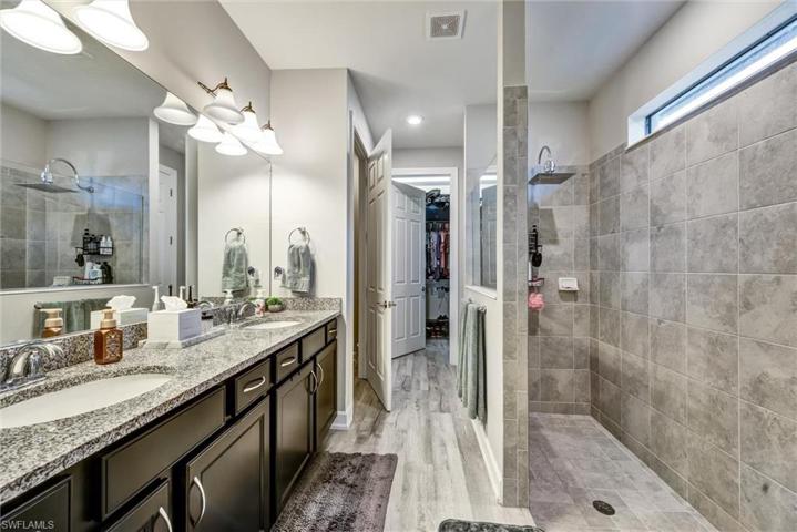 2100 Parson ST, NAPLES FL 34120