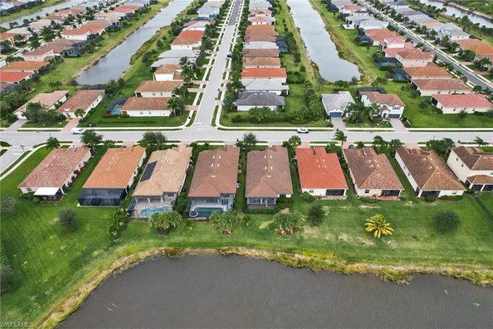 2100 Parson ST, NAPLES FL 34120