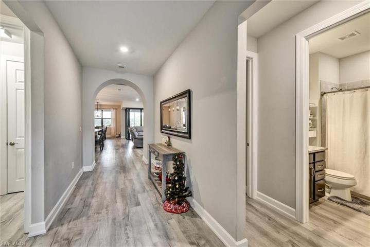 2100 Parson ST, NAPLES FL 34120