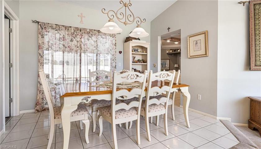 431 SW 33rd TER, CAPE CORAL FL 33914