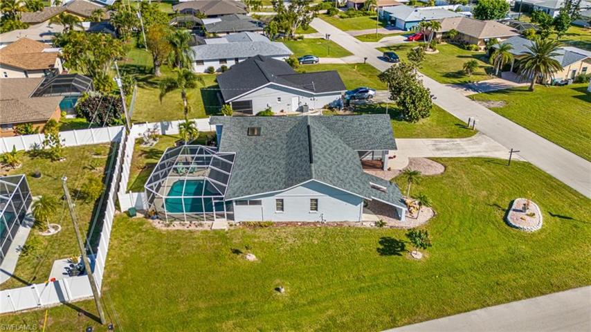 431 SW 33rd TER, CAPE CORAL FL 33914