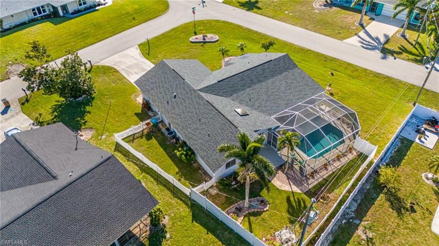 431 SW 33rd TER, CAPE CORAL FL 33914