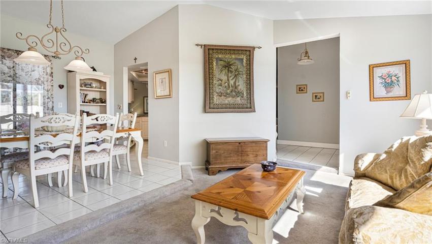431 SW 33rd TER, CAPE CORAL FL 33914