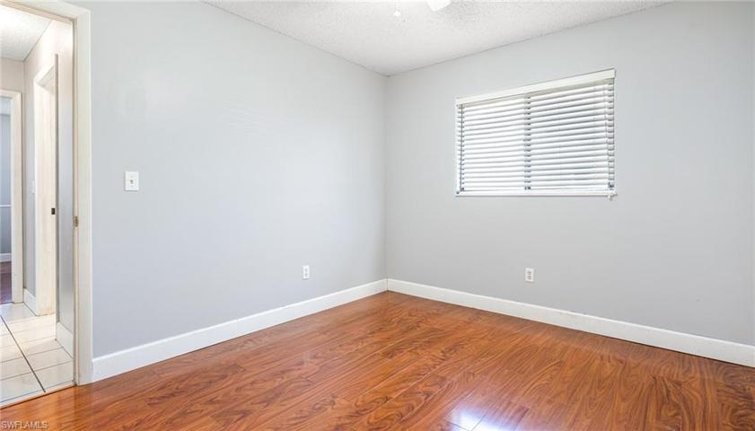 431 SW 33rd TER, CAPE CORAL FL 33914