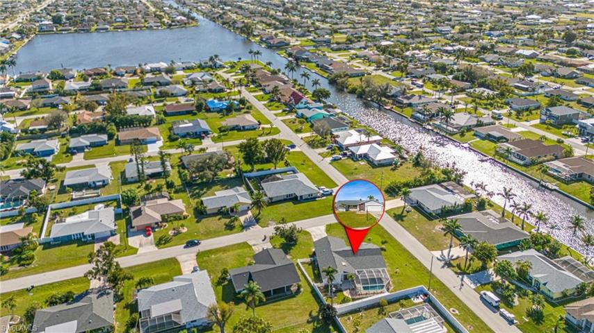 431 SW 33rd TER, CAPE CORAL FL 33914