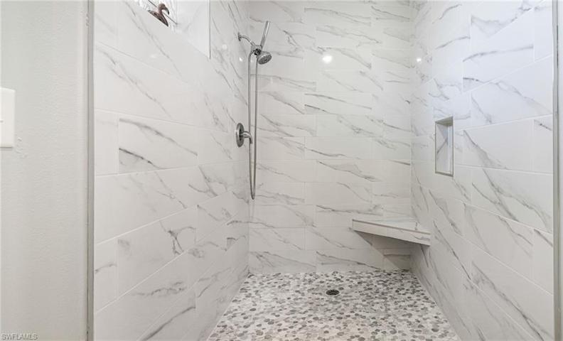 431 SW 33rd TER, CAPE CORAL FL 33914