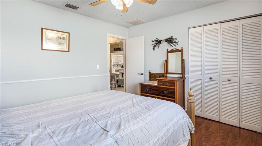 431 SW 33rd TER, CAPE CORAL FL 33914