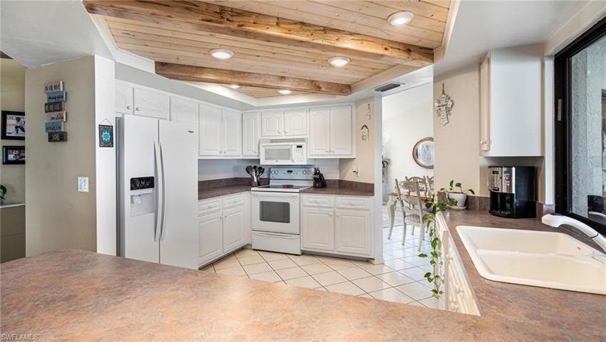 431 SW 33rd TER, CAPE CORAL FL 33914