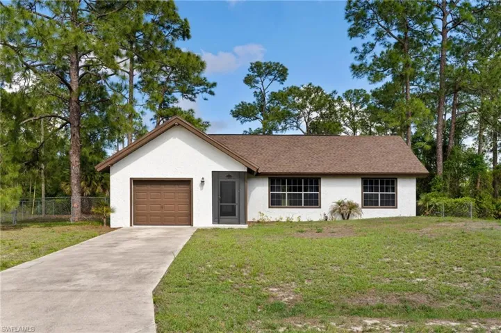 614 Canton Ave, Lehigh Acres, Florida 33972