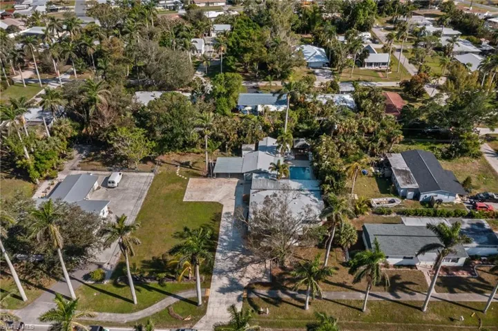 Two lots with two homes!