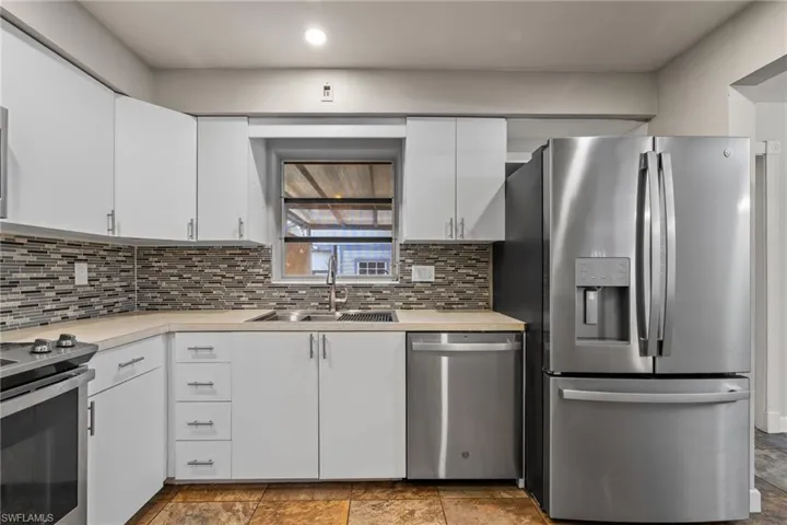 Beautiful updated kitchen.