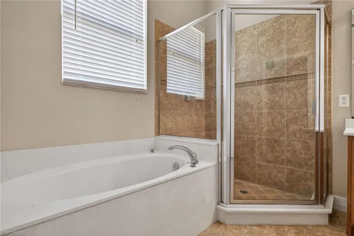 16081  Via Solera  CIR, Fort Myers, FL 33908
