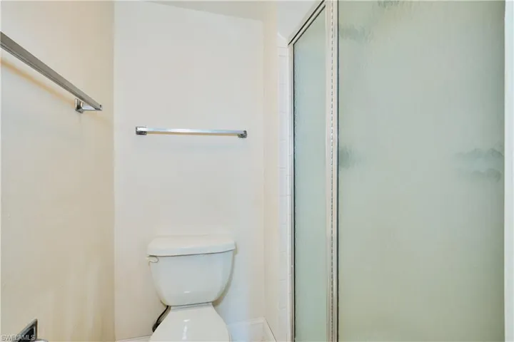 5959  Winkler  RD, Fort Myers, FL 33919