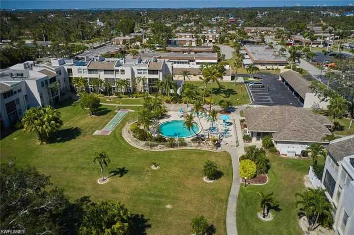 5959  Winkler  RD, Fort Myers, FL 33919