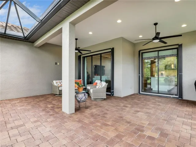 8477 Sevilla Ct, Naples, Florida 34114