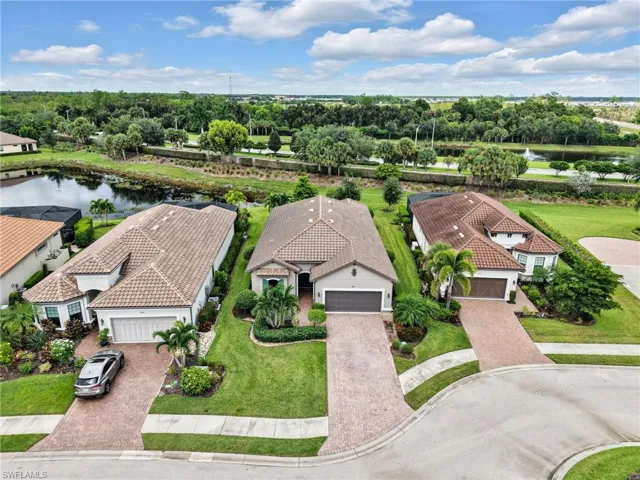 8477 Sevilla Ct, Naples, Florida 34114