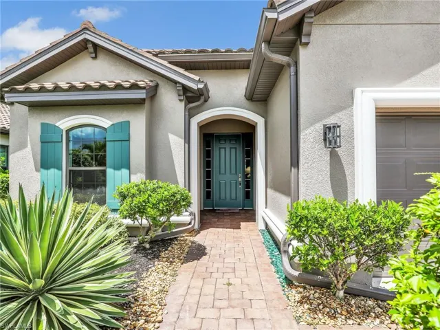 8477 Sevilla Ct, Naples, Florida 34114
