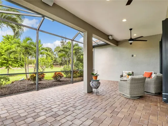 8477 Sevilla Ct, Naples, Florida 34114