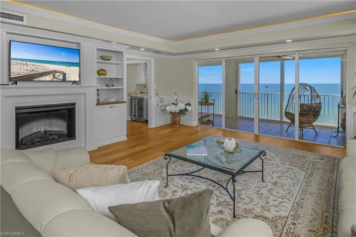 1255 Gulf Shore Blvd N 5s, Naples, Florida 34102