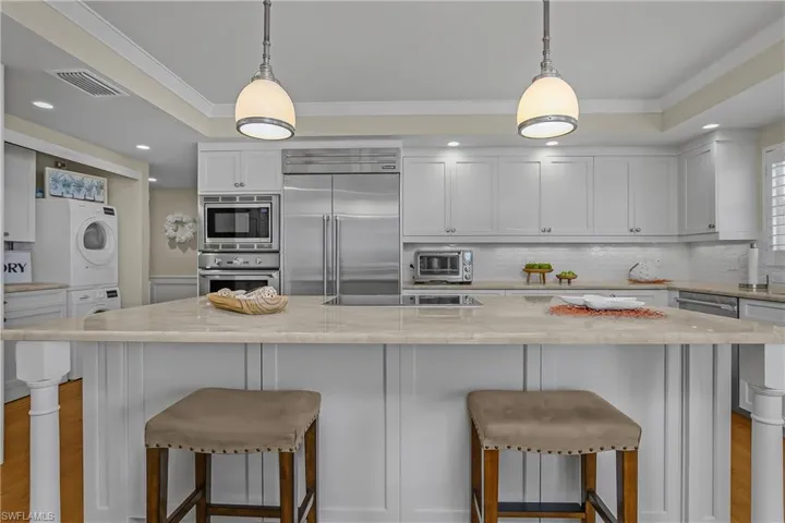 1255 Gulf Shore Blvd N 5s, Naples, Florida 34102