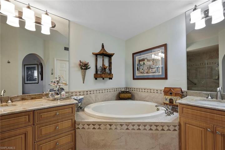 6500 Valen WAY # 503, NAPLES FL 34108
