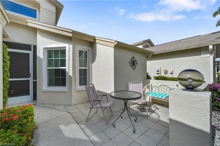 View of patio / terrace featuring outdoor sitting area
