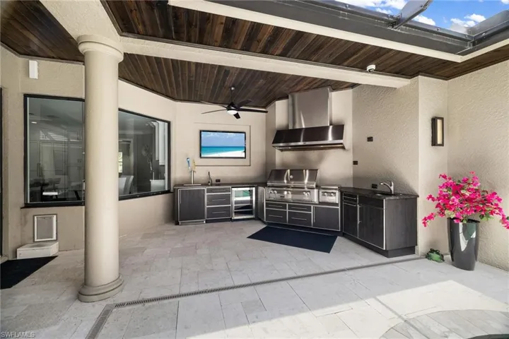 18151 Montelago Ct, Miromar Lakes, Florida 33913