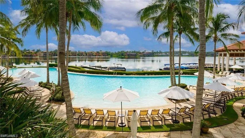 18151 Montelago Ct, Miromar Lakes, Florida 33913