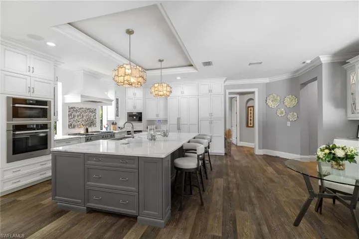 18151 Montelago Ct, Miromar Lakes, Florida 33913