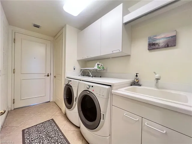 23850 Via Italia Cir 605, Estero, Florida 34134
