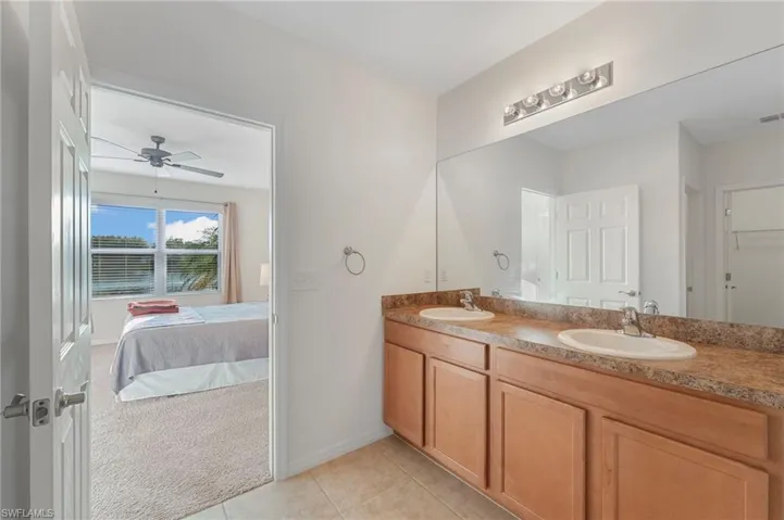2897  Apple Blossom  DR, Alva, FL 33920