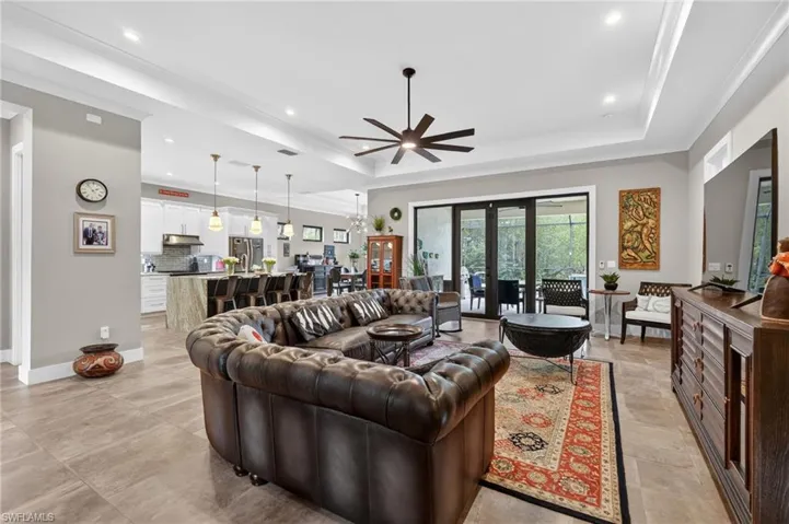 163 19th St Nw, Naples, Florida 34120